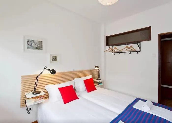 Daire Pinporto Center I *